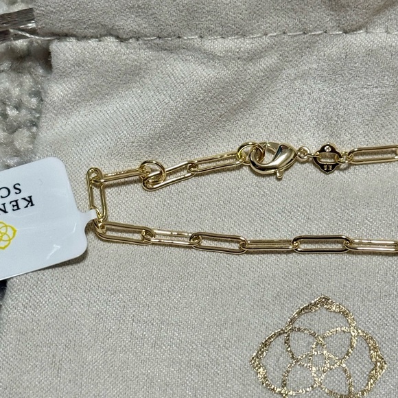 NWT Kendra Scott Courtney Paperclip Bracelet in Gold - Picture 3 of 7